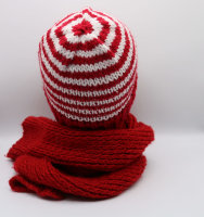 Mütze und Schal für den Winter weich und warm rot weiss