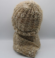 Mütze und Schal für den Winter weich und warm naturtöne